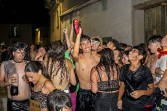 Fotogalería Desfile de Peñas en Bernardos 27 Desfile de Peñas en Bernardos