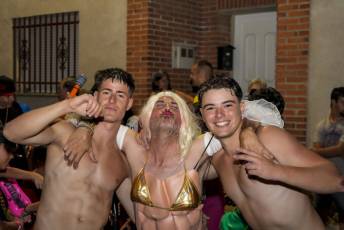 Fotogalería Desfile de Peñas en Bernardos 25 Desfile de Peñas en Bernardos