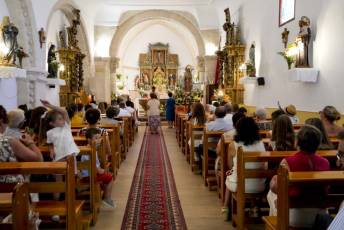 Fotogalería Misa y Procesión Nuestra Señora del Rosario en Ortigosa del Monte 46 Misa y Procesión Nuestra Señora del Rosario en Ortigosa del Mo