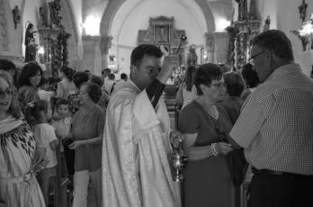 Fotogalería Misa y Procesión Nuestra Señora del Rosario en Ortigosa del Monte 31 Misa y Procesión Nuestra Señora del Rosario en Ortigosa del Mo