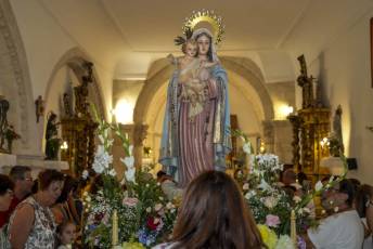 Fotogalería Misa y Procesión Nuestra Señora del Rosario en Ortigosa del Monte 47 Misa y Procesión Nuestra Señora del Rosario en Ortigosa del Mo