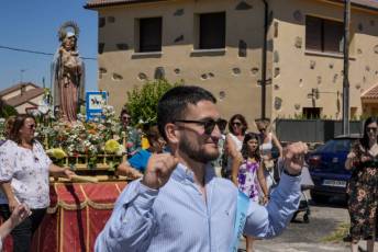 Fotogalería Misa y Procesión Nuestra Señora del Rosario en Ortigosa del Monte 69 Misa y Procesión Nuestra Señora del Rosario en Ortigosa del Mo
