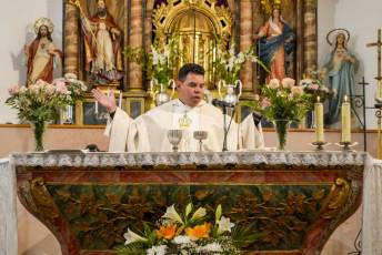 Fotogalería Misa y Procesión Nuestra Señora del Rosario en Ortigosa del Monte 7 Misa y Procesión Nuestra Señora del Rosario en Ortigosa del Mo
