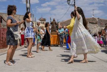 Fotogalería Misa y Procesión San Lorenzo en Cabañas de Polendos 48 Misa y Procesión San Lorenzo en Cabañas de Polendos