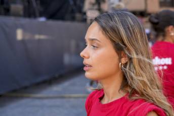 Fotogalería Pregón y Desfile de Peñas Barrio San Lorenzo 79 Pregón Fiestas Barrio San Lorenzo