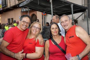 Fotogalería Pregón y Desfile de Peñas Barrio San Lorenzo 16 Pregón Fiestas Barrio San Lorenzo