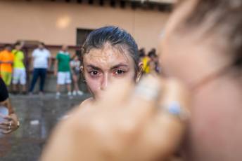 Fotogalería Pregón y Desfile de Peñas Barrio San Lorenzo 21 Pregón Fiestas Barrio San Lorenzo