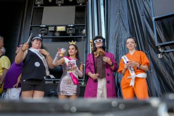 Fotogalería Pregón y Desfile de Peñas Barrio San Lorenzo 53 Pregón Fiestas Barrio San Lorenzo