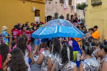 Fotogalería Pregón y Desfile de Peñas Barrio San Lorenzo 5 Pregón Fiestas Barrio San Lorenzo