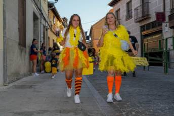 Fotogalería Pregón y Desfile de Peñas Barrio San Lorenzo 54 Pregón Fiestas Barrio San Lorenzo