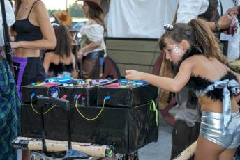 Fotogalería Desfile de Carrozas y Pregón Fiestas en Hontanares de Eresma 25 Pregón Fiestas en Hontanares de Eresma