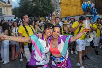 Fotogalería Pregón Fiestas y Desfile de Peñas en La Granja de San Ildefonso 51 Pregón Fiestas y Desfile de Peñas en La Granja
