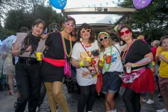 Fotogalería Pregón Fiestas y Desfile de Peñas en La Granja de San Ildefonso 59 Pregón Fiestas y Desfile de Peñas en La Granja