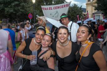 Fotogalería Pregón Fiestas y Desfile de Peñas en La Granja de San Ildefonso 106 Pregón Fiestas y Desfile de Peñas en La Granja