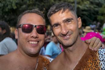 Fotogalería Pregón Fiestas y Desfile de Peñas en La Granja de San Ildefonso 113 Pregón Fiestas y Desfile de Peñas en La Granja