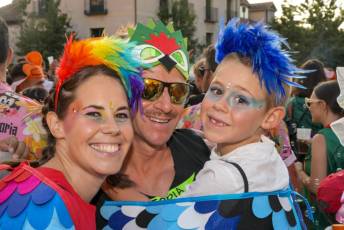 Fotogalería Pregón Fiestas y Desfile de Peñas en La Granja de San Ildefonso 82 Pregón Fiestas y Desfile de Peñas en La Granja