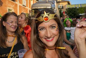 Fotogalería Pregón Fiestas y Desfile de Peñas en La Granja de San Ildefonso 97 Pregón Fiestas y Desfile de Peñas en La Granja