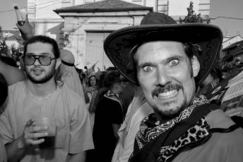 Fotogalería Pregón Fiestas y Desfile de Peñas en La Granja de San Ildefonso 64 Pregón Fiestas y Desfile de Peñas en La Granja