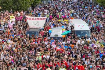 Fotogalería Pregón Fiestas y Desfile de Peñas en La Granja de San Ildefonso 78 Pregón Fiestas y Desfile de Peñas en La Granja