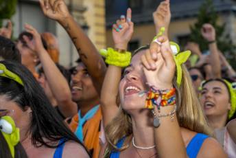 Fotogalería Pregón Fiestas y Desfile de Peñas en La Granja de San Ildefonso 70 Pregón Fiestas y Desfile de Peñas en La Granja