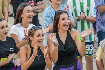 Fotogalería Pregón y Desfile de Peñas en Nueva Segovia 13 Pregón y Desfile de Peñas en Nueva Segovia