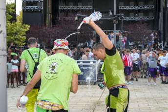 Fotogalería Pregón y Desfile de Peñas en Nueva Segovia 46 Pregón y Desfile de Peñas en Nueva Segovia