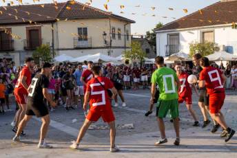 Fotogalería Pregón y Fiesta de Disfraces en Otero de Herreros 68 Pregón y Fiesta de Disfraces en Otero de Herreros