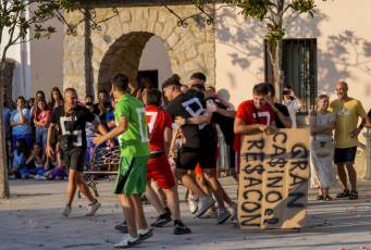 Fotogalería Pregón y Fiesta de Disfraces en Otero de Herreros 42 Pregón y Fiesta de Disfraces en Otero de Herreros