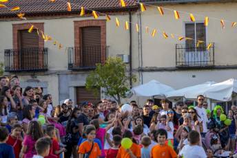 Fotogalería Pregón y Fiesta de Disfraces en Otero de Herreros 117 Pregón y Fiesta de Disfraces en Otero de Herreros