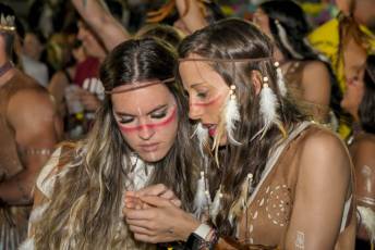 Fotogalería Procesión Nuestra Señora del Rosario, Desfile de Peñas y Pregón en Valsaín 108 Procesión Nuestra Señora del Rosario Desfile y Pregón en Vals