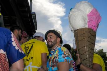 Fotogalería Procesión Nuestra Señora del Rosario, Desfile de Peñas y Pregón en Valsaín 34 Procesión Nuestra Señora del Rosario Desfile y Pregón en Vals