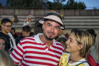 Fotogalería Procesión Nuestra Señora del Rosario, Desfile de Peñas y Pregón en Valsaín 123 Procesión Nuestra Señora del Rosario Desfile y Pregón en Vals