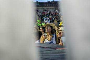 Fotogalería Procesión Nuestra Señora del Rosario, Desfile de Peñas y Pregón en Valsaín 38 Procesión Nuestra Señora del Rosario Desfile y Pregón en Vals