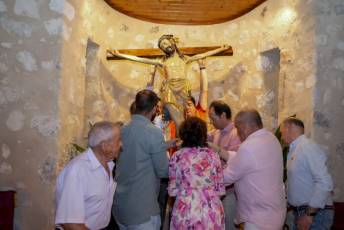 Fotogalería Procesión Santo Cristo de la Salud en Madrona 36 Procesión Santo Cristo de la Salud en Madrona