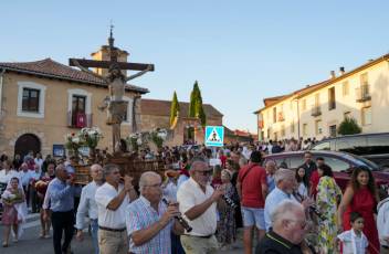 Fotogalería Procesión Santo Cristo de la Salud en Madrona 32 Procesión Santo Cristo de la Salud en Madrona