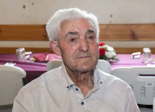 Fotogalería 50 Aniversario Peña el Tizo. Homenaje a Nuestros Mayores en Valsaín 14 50 Aniversario Peña El Tizo Homenaje a Nuestros Mayores en Vals