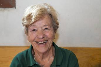 Fotogalería 50 Aniversario Peña el Tizo. Homenaje a Nuestros Mayores en Valsaín 131 50 Aniversario Peña El Tizo Homenaje a Nuestros Mayores en Vals