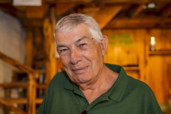 Fotogalería 50 Aniversario Peña el Tizo. Homenaje a Nuestros Mayores en Valsaín 111 50 Aniversario Peña El Tizo Homenaje a Nuestros Mayores en Vals