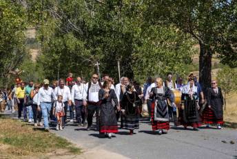 Fotogalería Entrada Portalón Cristo del Caloco en El Espinar 68 Entrada Portalón Cristo del Caloco en El Espinar