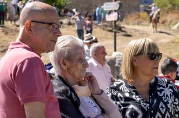 Fotogalería Entrada Portalón Cristo del Caloco en El Espinar 100 Entrada Portalón Cristo del Caloco en El Espinar
