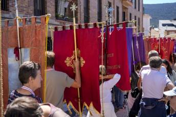 Fotogalería Entrada Portalón Cristo del Caloco en El Espinar 62 Entrada Portalón Cristo del Caloco en El Espinar