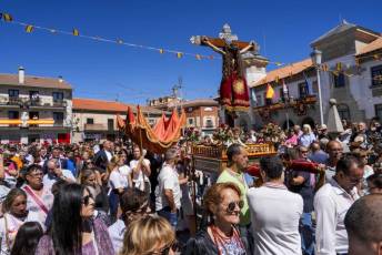 Fotogalería Entrada Portalón Cristo del Caloco en El Espinar 74 Entrada Portalón Cristo del Caloco en El Espinar