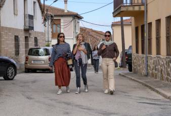 Fotogalería Misa y Procesión Virgen de Cerezuelo en Cerezo de Arriba 41 Misa y Procesión Virgen de Cerezuelo en Cerezo de Arriba