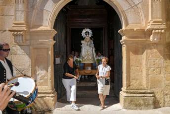 Fotogalería Misa y Procesión Virgen de Cerezuelo en Cerezo de Arriba 64 Misa y Procesión Virgen de Cerezuelo en Cerezo de Arriba