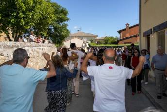 Fotogalería Misa y Procesión Virgen de Cerezuelo en Cerezo de Arriba 65 Misa y Procesión Virgen de Cerezuelo en Cerezo de Arriba