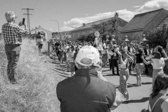 Fotogalería Misa y Procesión Virgen de Cerezuelo en Cerezo de Arriba 10 Misa y Procesión Virgen de Cerezuelo en Cerezo de Arriba