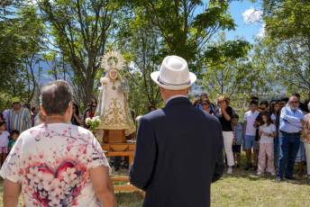 Fotogalería Misa y Procesión Virgen de Cerezuelo en Cerezo de Arriba 46 Misa y Procesión Virgen de Cerezuelo en Cerezo de Arriba