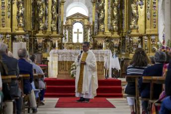 Fotogalería Misa y Procesión Virgen de Cerezuelo en Cerezo de Arriba 61 Misa y Procesión Virgen de Cerezuelo en Cerezo de Arriba