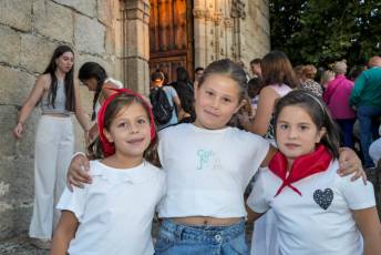 Fotogalería Fiestas en La Losa 44 Ofrenda Floral Virgen de Cepones en La Losa
