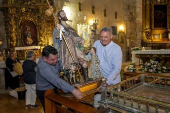 Fotogalería Fiestas en La Losa 39 Ofrenda Floral Virgen de Cepones en La Losa